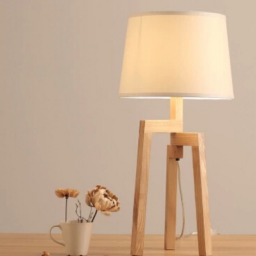七字台灯北欧宜家现代简约台灯创意时尚个性木台灯