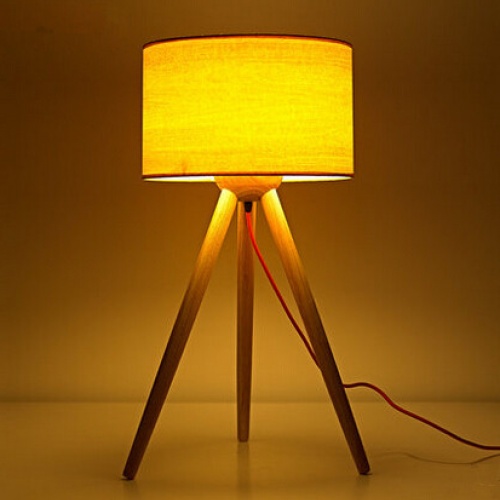 现代中式实木台灯简约创意个性时尚客厅卧室书房床头三脚台灯