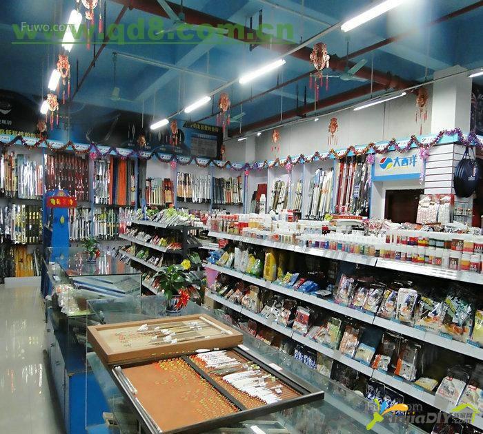 编号:942 - 渔具店装修效果图 - 装修渔具店效果图欣赏.jpg